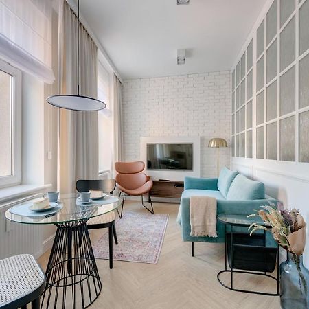 Studio In Main District In Gdansk Wrzeszcz Apartment ภายนอก รูปภาพ